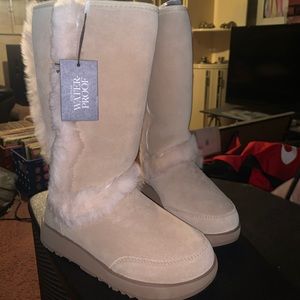 Sunburst uggs size 5